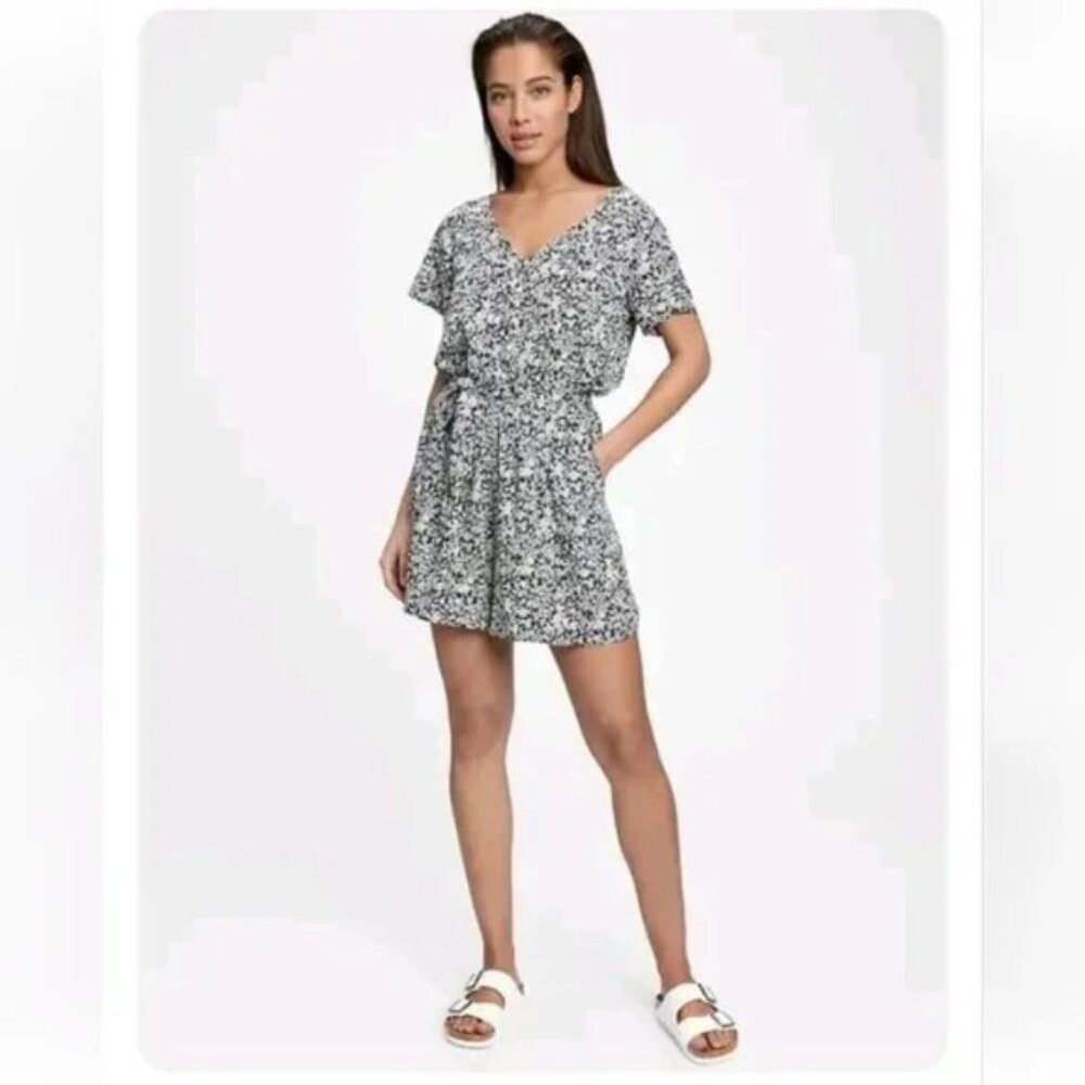 Gap Blue Floral Flutter Sleeve Easy Button Front Romper Womens Large